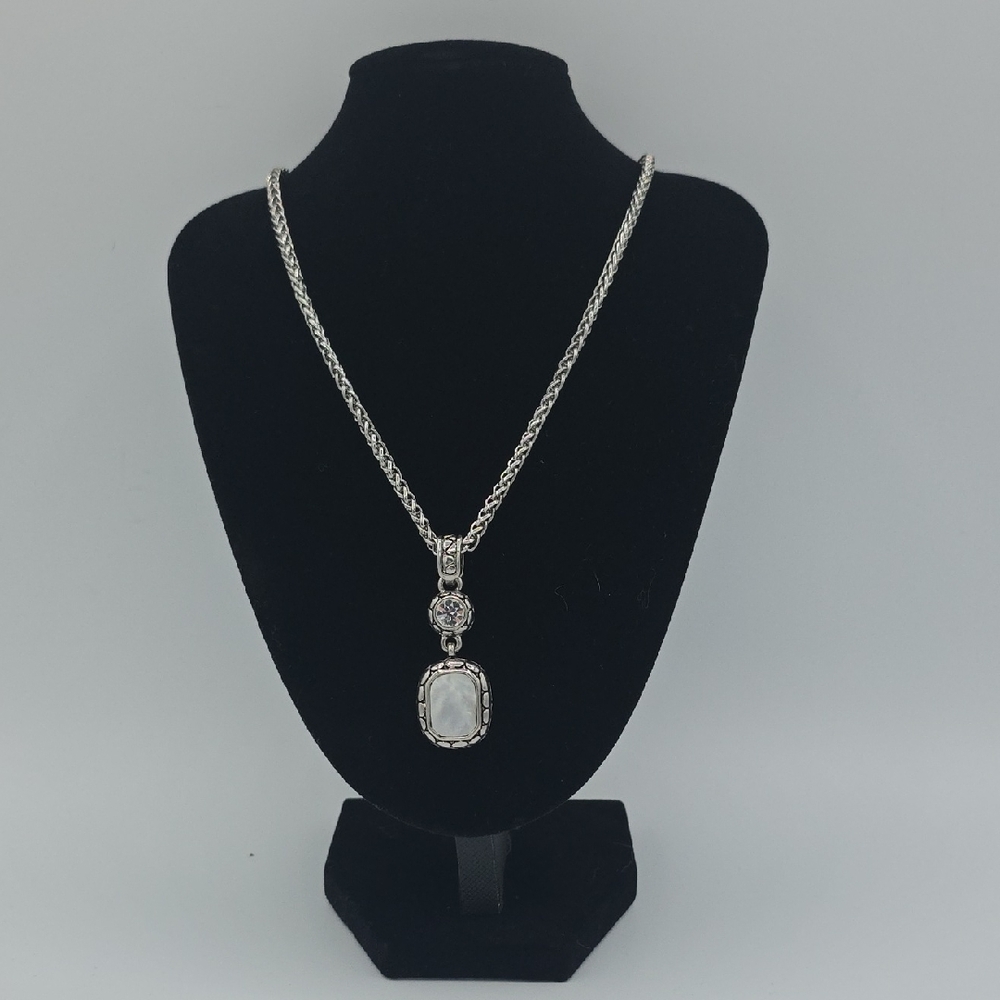 Cookie Lee Silver and White Pendant Necklace
